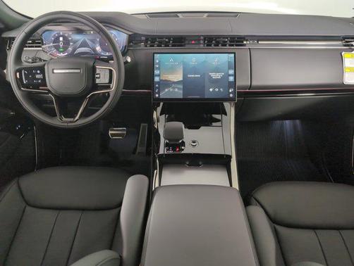2025 Land Rover Range Rover Sport SE