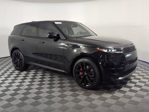 2025 Land Rover Range Rover Sport SE