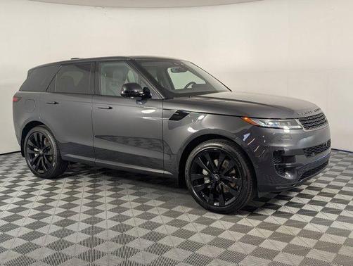2025 Land Rover Range Rover Sport SE