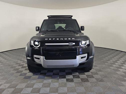 2025 Land Rover Defender 110 P400 S