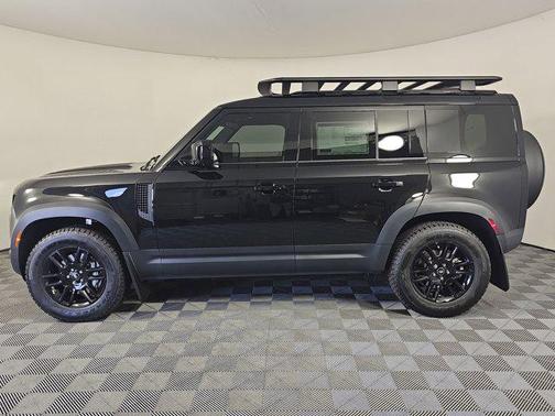 2025 Land Rover Defender 110 P400 S