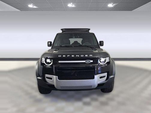 2025 Land Rover Defender 110 P400 S