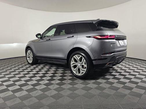 2022 Land Rover Range Rover Evoque R-Dynamic SE
