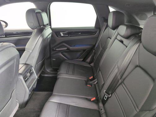 2019 Porsche Cayenne AWD