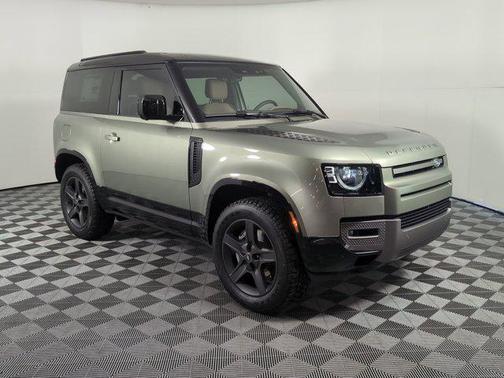 2025 Land Rover Defender 90 P400 X-Dynamic SE