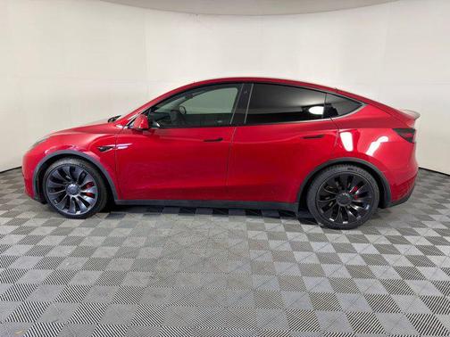 2022 Tesla Model Y Performance Dual Motor All-Wheel Drive