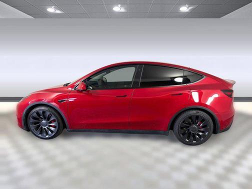2022 Tesla Model Y Performance Dual Motor All-Wheel Drive