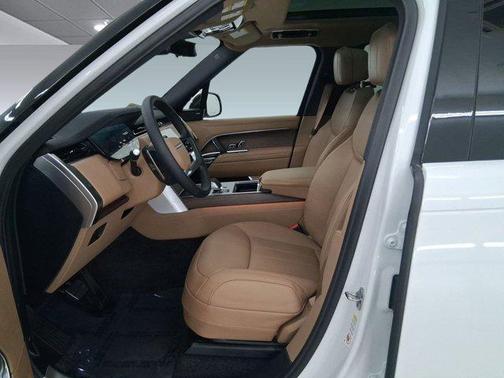 2026 Land Rover Range Rover P400 SE