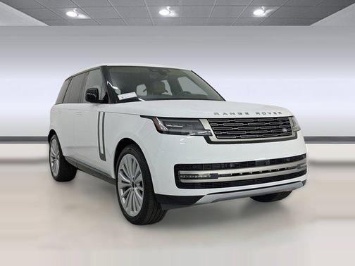 2026 Land Rover Range Rover P400 SE