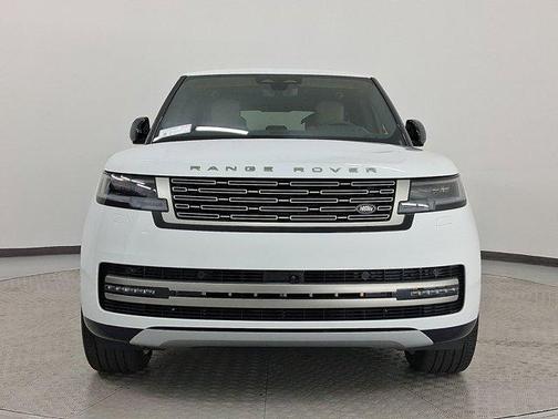 2026 Land Rover Range Rover P400 SE