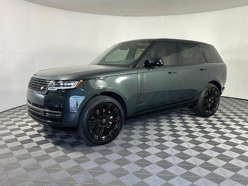 2025 Land Rover Range Rover P400 SE