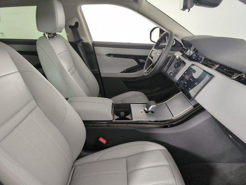 2025 Land Rover Range Rover Evoque Core S