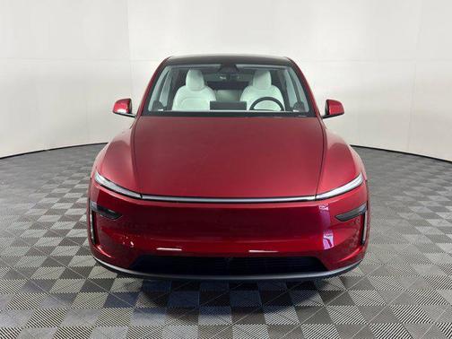 2026 Tesla Model Y Premium Rear-Wheel Drive