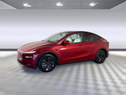 2026 Tesla Model Y Premium Rear-Wheel Drive