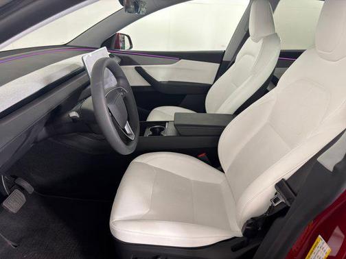 2026 Tesla Model Y Premium Rear-Wheel Drive