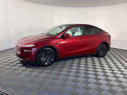 2026 Tesla Model Y Premium Rear-Wheel Drive