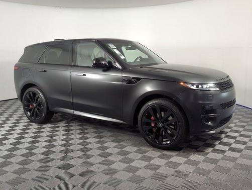 2025 Land Rover Range Rover Sport SE
