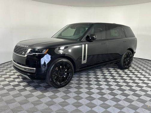 2026 Land Rover Range Rover P400 SE 7 Seat