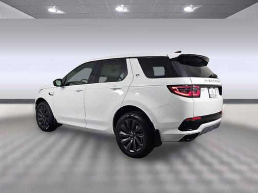 2025 Land Rover Discovery Sport S