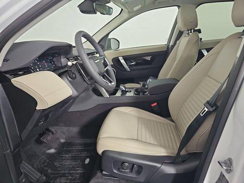 2025 Land Rover Discovery Sport S