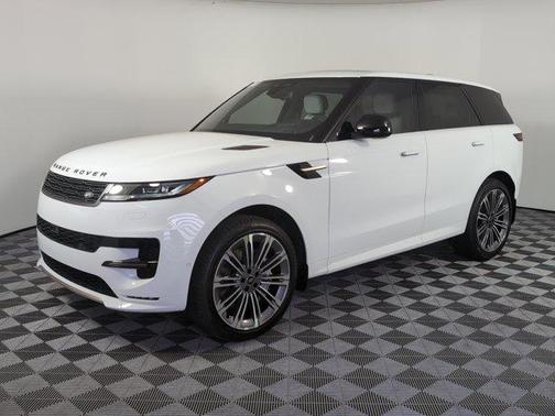 2025 Land Rover Range Rover Sport SE