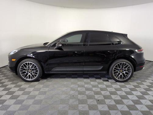 2020 Porsche Macan Base