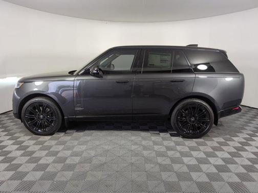 2025 Land Rover Range Rover P530 Autobiography