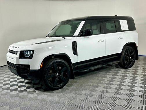 2025 Land Rover Defender 110 P500 X-Dynamic SE