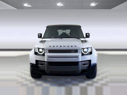 2023 Land Rover Defender 110 V8