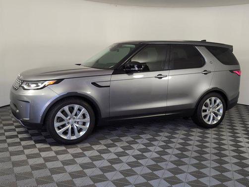 2024 Land Rover Discovery P300 S