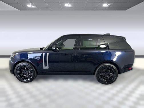 2026 Land Rover Range Rover P400 SE