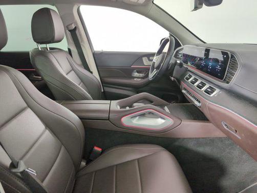 2023 Mercedes-Benz GLS 450 4MATIC