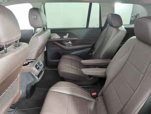 2023 Mercedes-Benz GLS 450 4MATIC