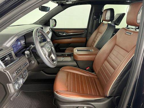 Onyx Black 2023 GMC Yukon Denali Ultimate