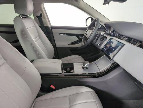 2025 Land Rover Range Rover Evoque Core S