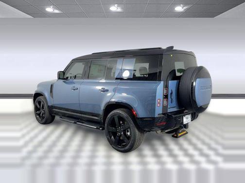 2026 Land Rover Defender P400 X-Dynamic SE