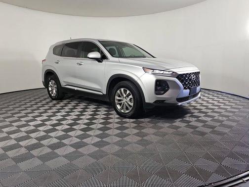 2019 Hyundai SANTA FE SE 2.4