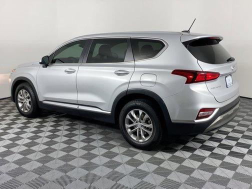 2019 Hyundai SANTA FE SE 2.4