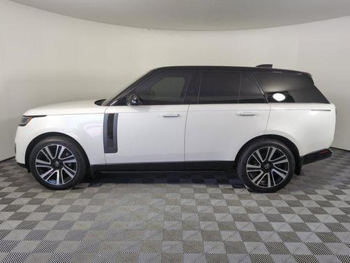 2023 Land Rover Range Rover SV