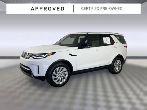 Fuji White 2025 Land Rover Discovery P300 S