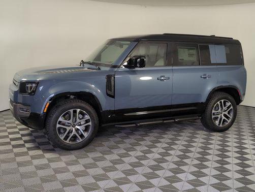 2025 Land Rover Defender 110 P400 X-Dynamic SE