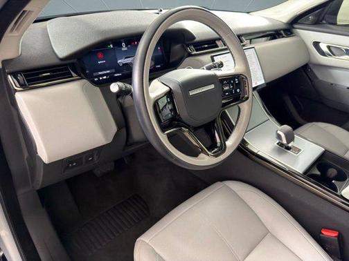 2025 Land Rover Range Rover Velar P250 S