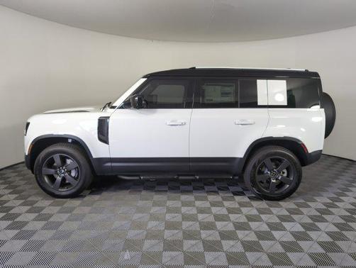 2025 Land Rover Defender 110 P300