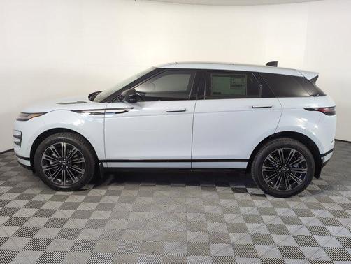 2026 Land Rover Range Rover Evoque Dynamic SE