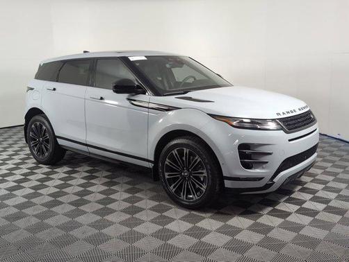 2026 Land Rover Range Rover Evoque Dynamic SE