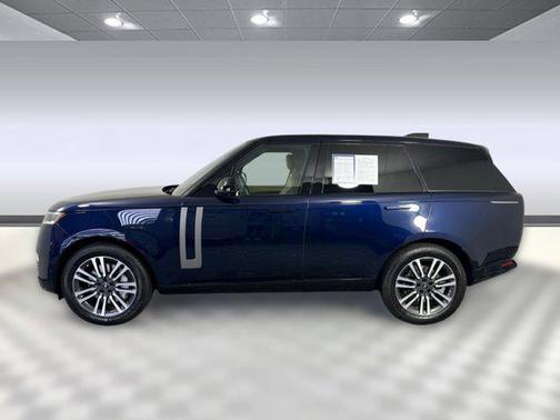 2023 Land Rover Range Rover P530 SE