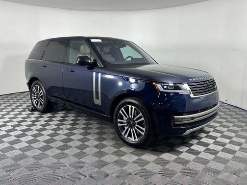 2023 Land Rover Range Rover P530 SE