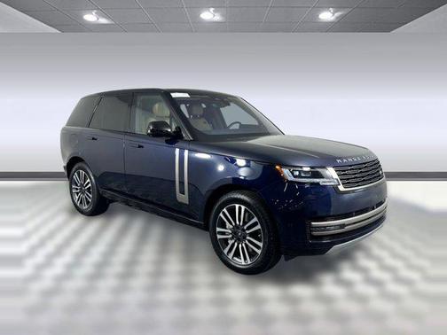 2023 Land Rover Range Rover P530 SE