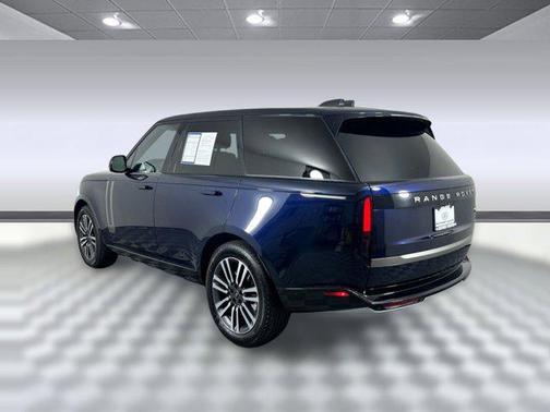 2023 Land Rover Range Rover P530 SE