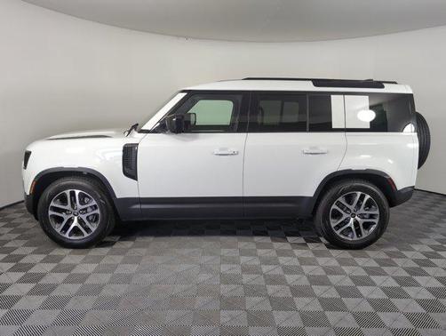 2025 Land Rover Defender 110 P400 S